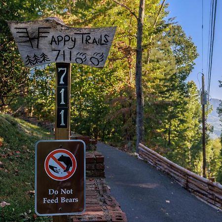 Happy Trails - Cobbly Nob Resort Home Gatlinburg Eksteriør bilde