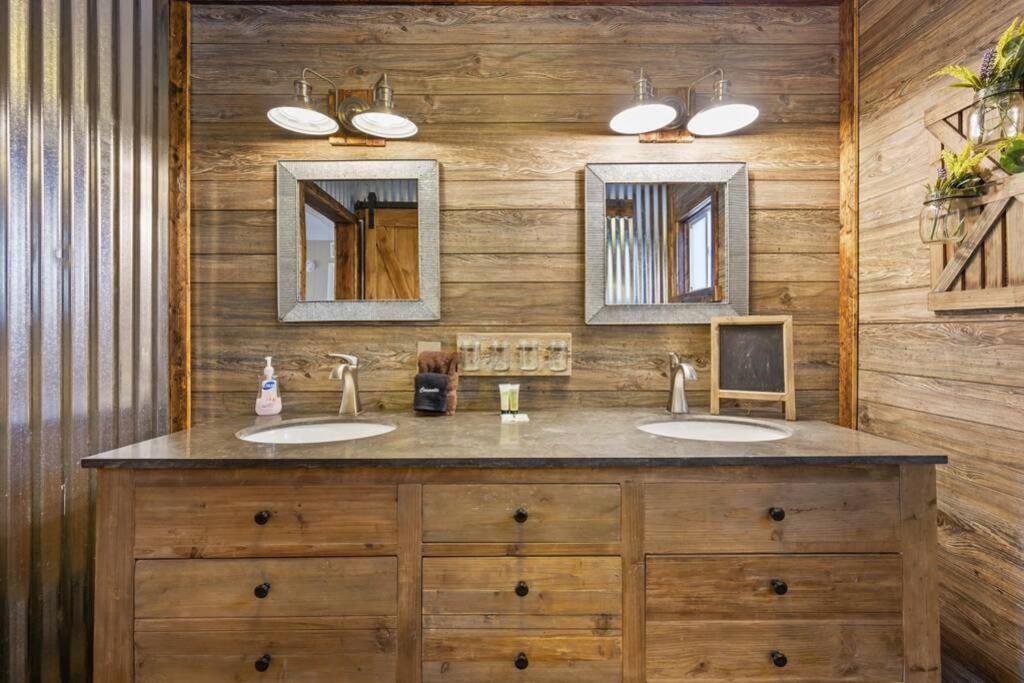 Happy Trails - Cobbly Nob Resort Home Gatlinburg Eksteriør bilde