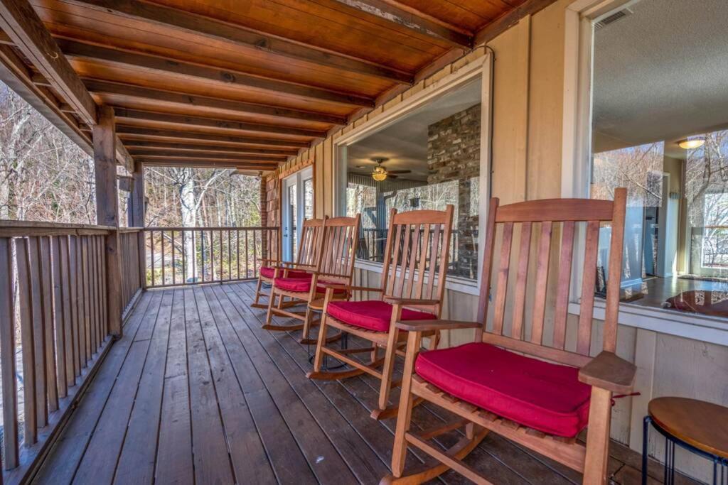 Happy Trails - Cobbly Nob Resort Home Gatlinburg Eksteriør bilde