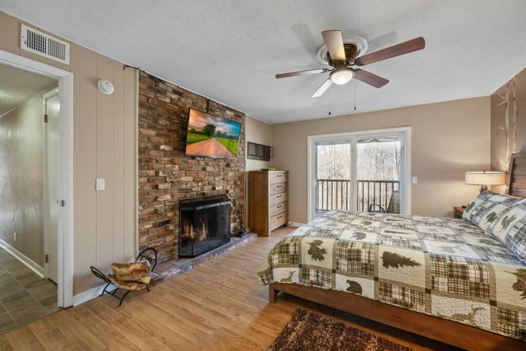 Happy Trails - Cobbly Nob Resort Home Gatlinburg Eksteriør bilde