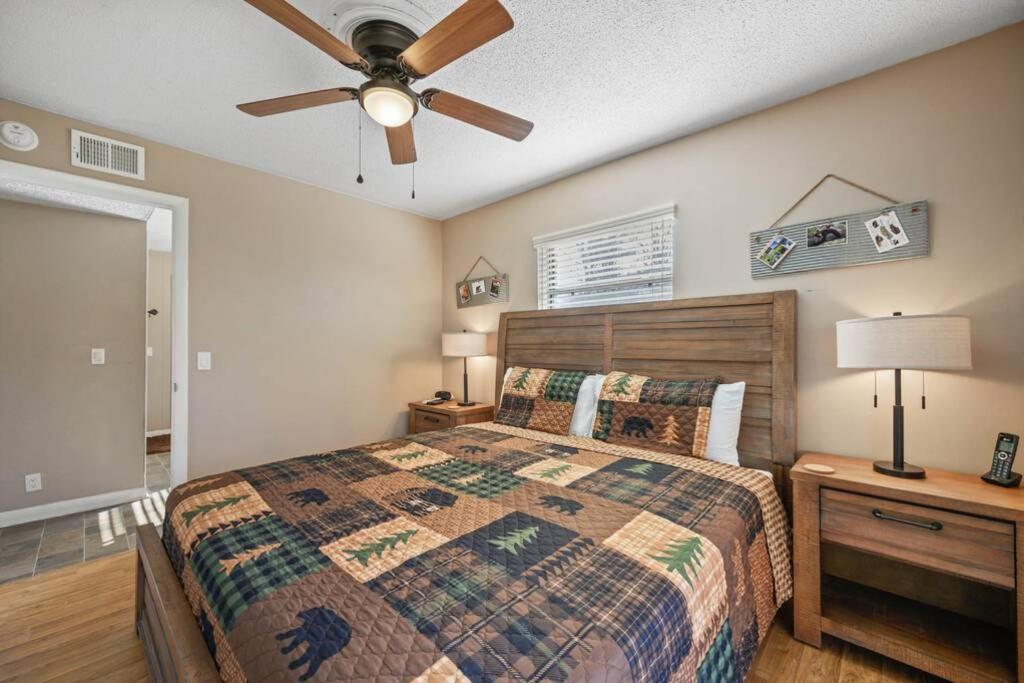 Happy Trails - Cobbly Nob Resort Home Gatlinburg Eksteriør bilde