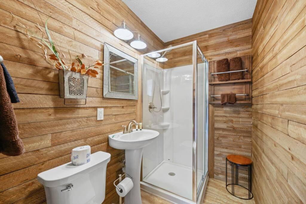 Happy Trails - Cobbly Nob Resort Home Gatlinburg Eksteriør bilde