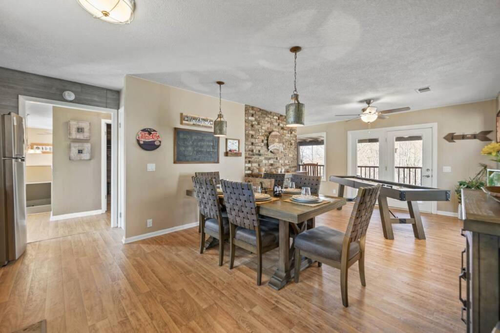 Happy Trails - Cobbly Nob Resort Home Gatlinburg Eksteriør bilde