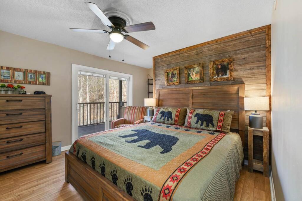 Happy Trails - Cobbly Nob Resort Home Gatlinburg Eksteriør bilde