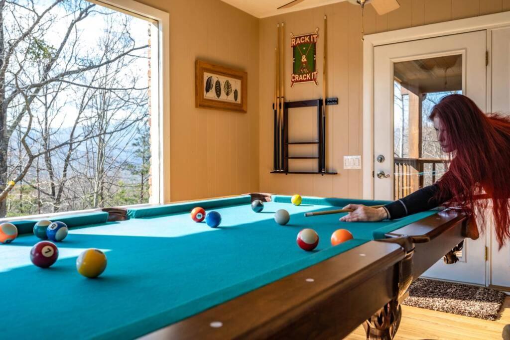 Happy Trails - Cobbly Nob Resort Home Gatlinburg Eksteriør bilde