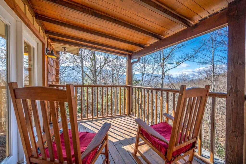 Happy Trails - Cobbly Nob Resort Home Gatlinburg Eksteriør bilde