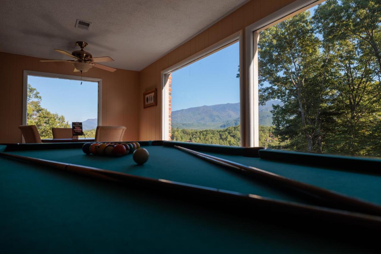 Happy Trails - Cobbly Nob Resort Home Gatlinburg Eksteriør bilde