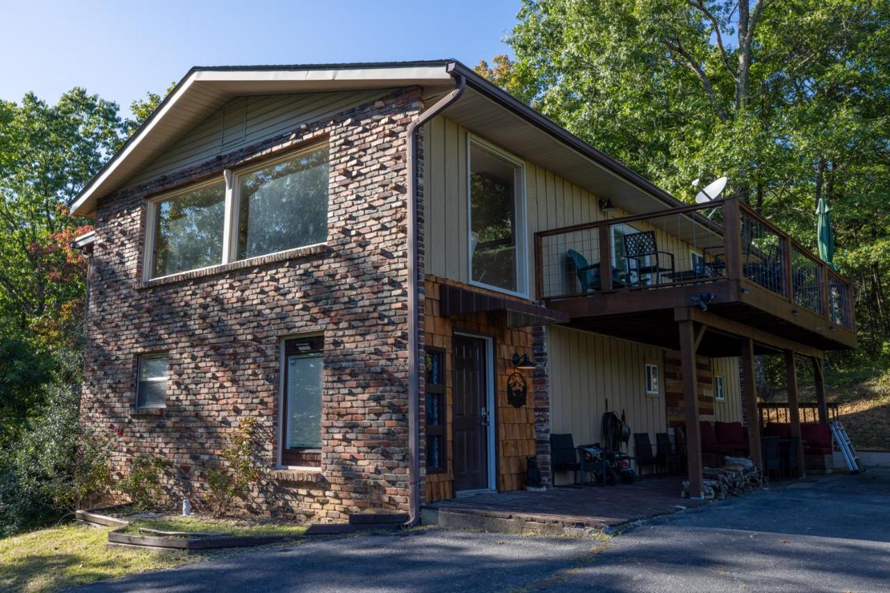 Happy Trails - Cobbly Nob Resort Home Gatlinburg Eksteriør bilde