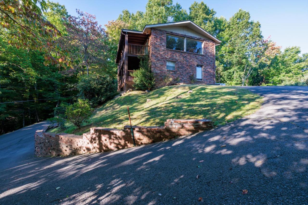 Happy Trails - Cobbly Nob Resort Home Gatlinburg Eksteriør bilde